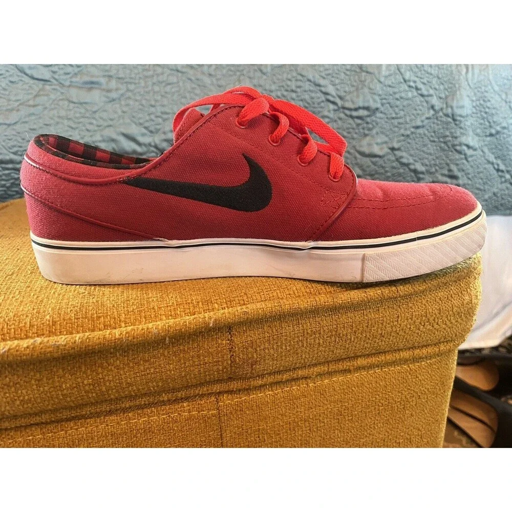 Nike SB Zoom Stefan Janoski Men's Size 9 Red Plaid Sneakers Shoes 615957-601